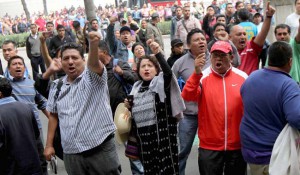 MANIFESTACIÓN DE MAESTROS DEL CNTE