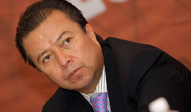 Ni chantajes ni simulaciones en reforma educativa: PRI