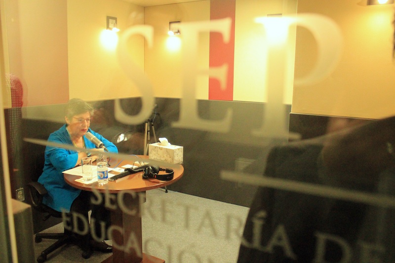 Cabina de transmisión multimedia, un proyecto sin presupuesto