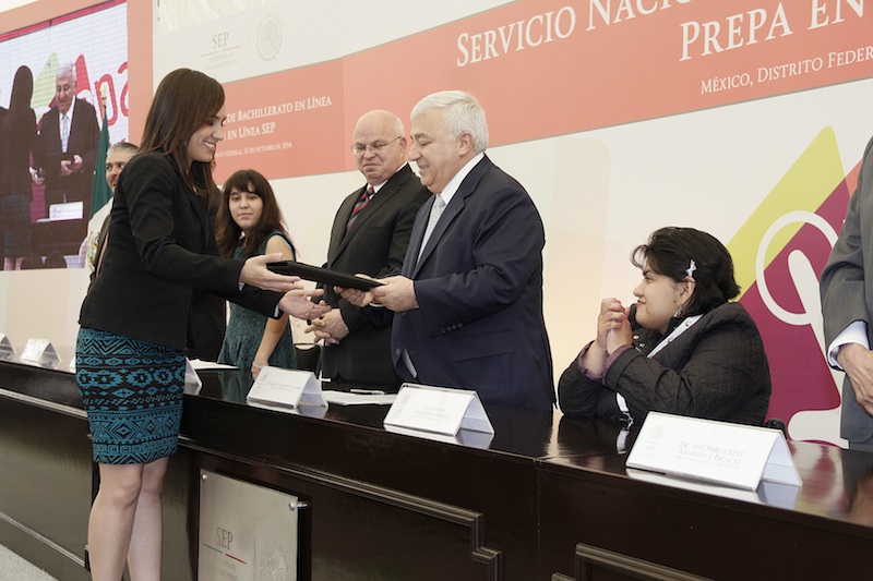 Quiere SEP ampliar matrícula de EMS con ‘Prepa en línea’