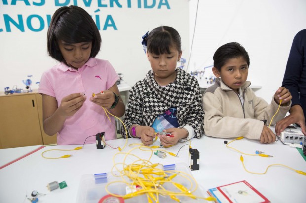 Se inaugura Red Nacional de Centros Comunitarios de Capacitación y Educación Digital