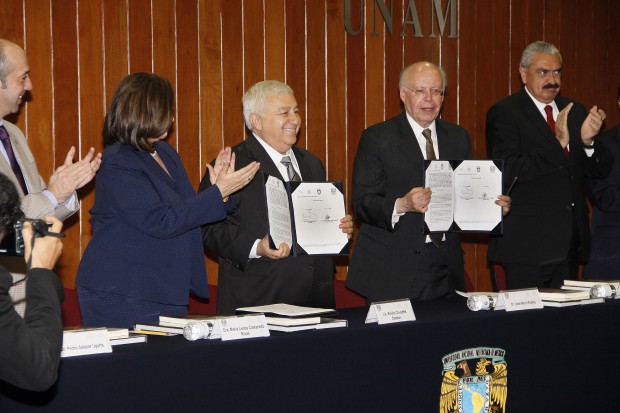 Firman convenio UNAM y la SEP