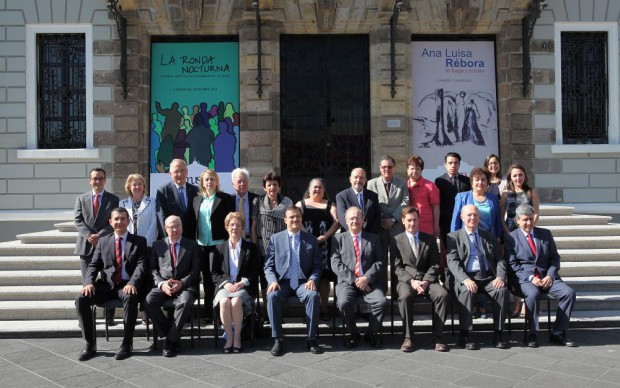 AL debe intercambiar conocimiento para no ser olvidada: SEP