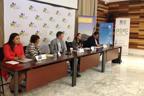 Pocas e ignoradas las evaluaciones de políticas educativas en México