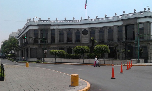No reciben a CNTE en Gobernación, por lo cual bloquean avenidas en el DF