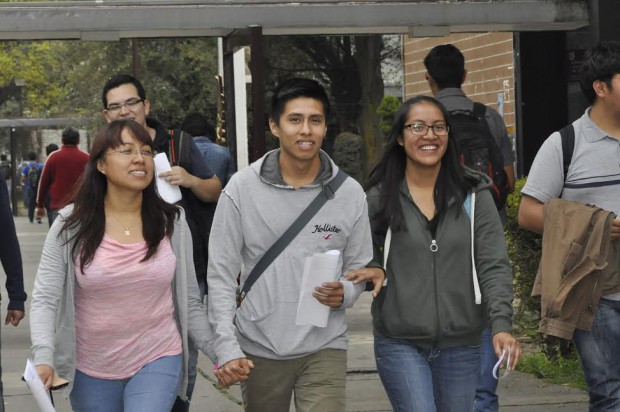 Empiezan las vacaciones en el IPN e inician viaje brigadas de servicio social comunitario