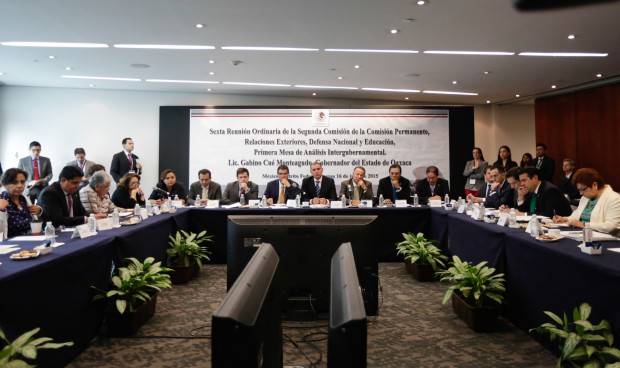 CNTE controla 80% del sistema educativo en Oaxaca, reconoce Gabino Cué