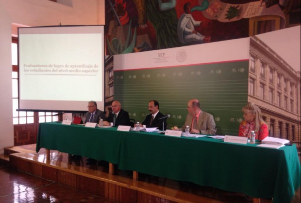Presentan SEP e INEE resultados de Planea