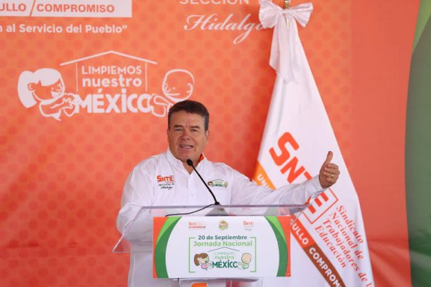 Organizó SNTE brigadas de limpieza ambiental