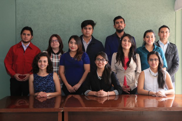 Simulan estudiantes de UAM, trabajo teórico y legislativo de Secretarías de Estado