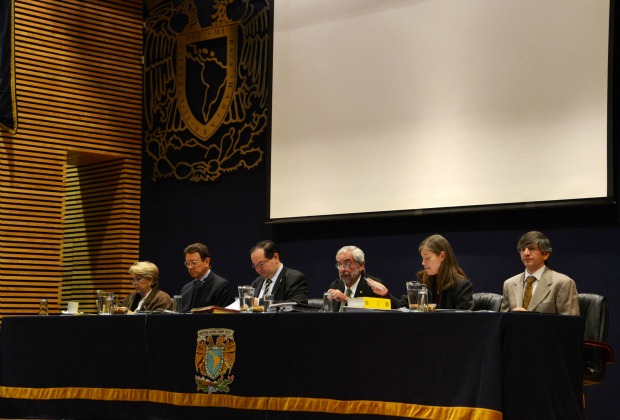 Aprueba Consejo de la UNAM presupuesto de más de 381 mil mdp para 2016