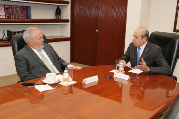 Busca Panamá apoyo y asesoría de especialistas politécnicos