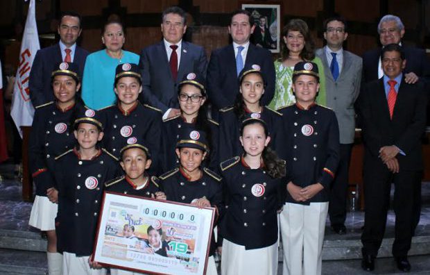 La lotería dedicó sorteo a la “Defensa de la Educación y la Escuela Pública”