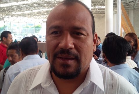 Detiene PGR a Francisco Villalobos, segundo al mando de la CNTE