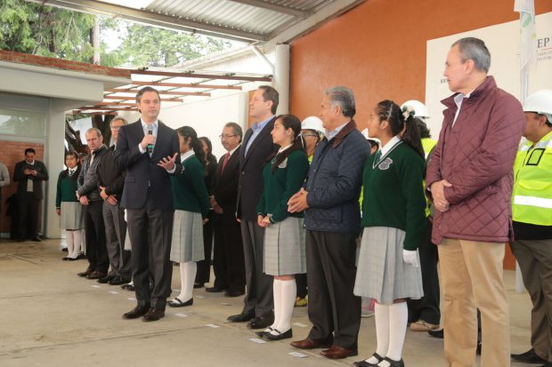 AMLO llama a defensa de CNTE; Nuño lo considera lamentable e inconcebible