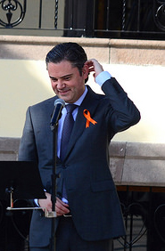 22689402963_2422b40fdd