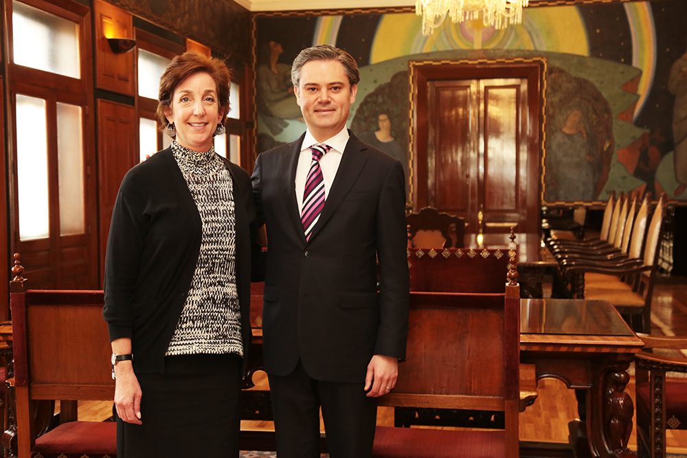 Acuerda SEP y embajada de EEUU impulso conjunto en educación y tecnología