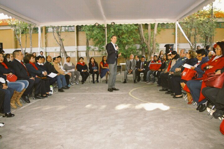 Insiste Nuño en defender gasolinazo; lo considera necesario para mantener escuelas abiertas