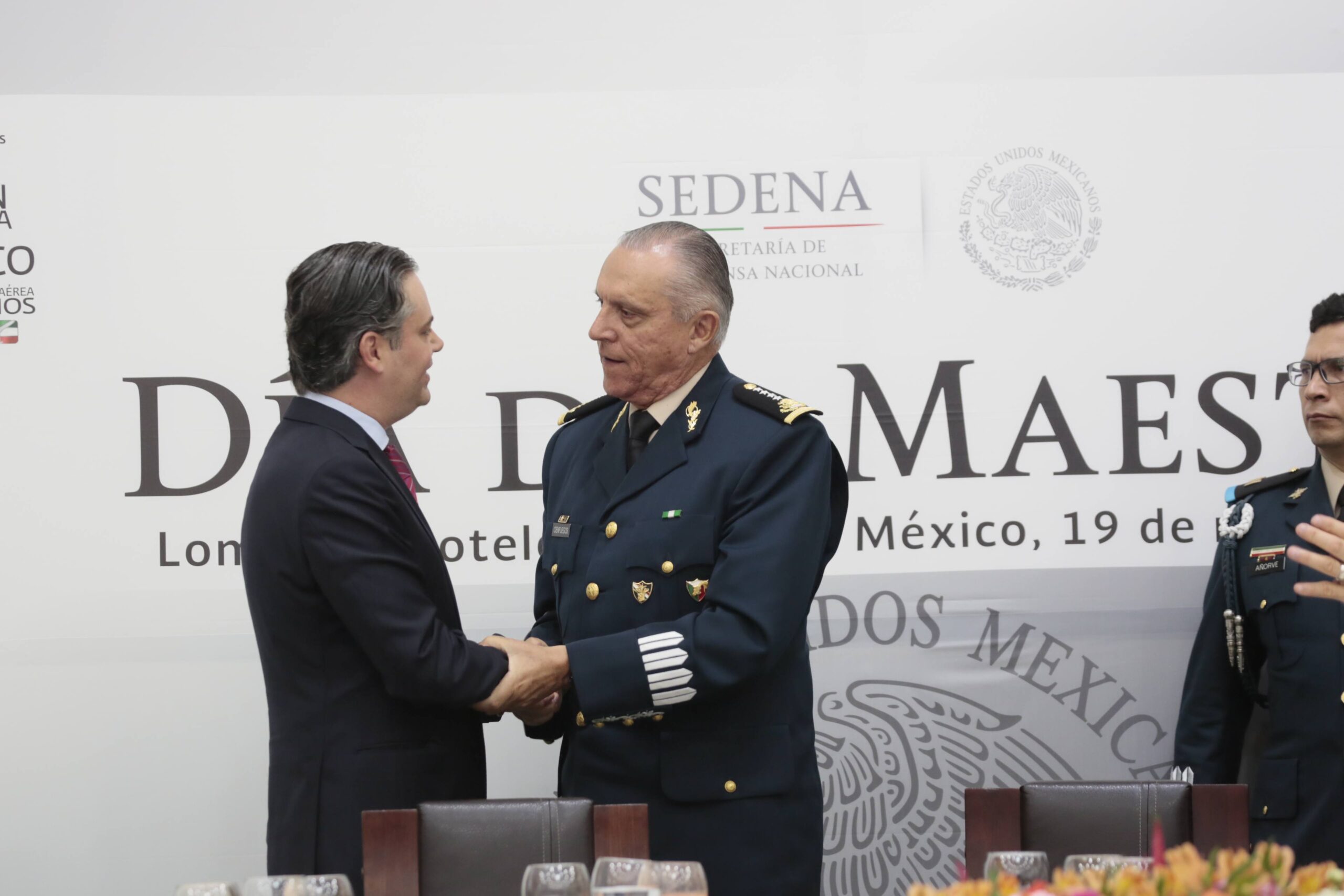 Maestros y militares, los grandes aliados del Estado: Aurelio Nuño