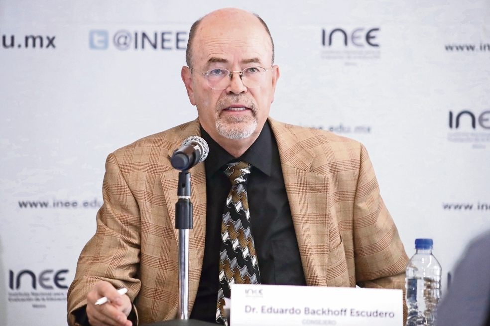 Modelo de evaluación recupera inquietudes de docentes: INEE