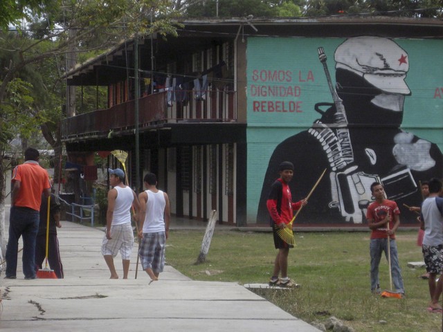 Las normales rurales: cese a su hostigamiento