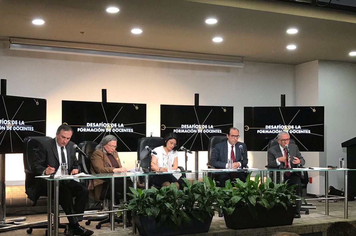 Pide INEE transformar a las Normales en “verdaderas instituciones de educación superior”