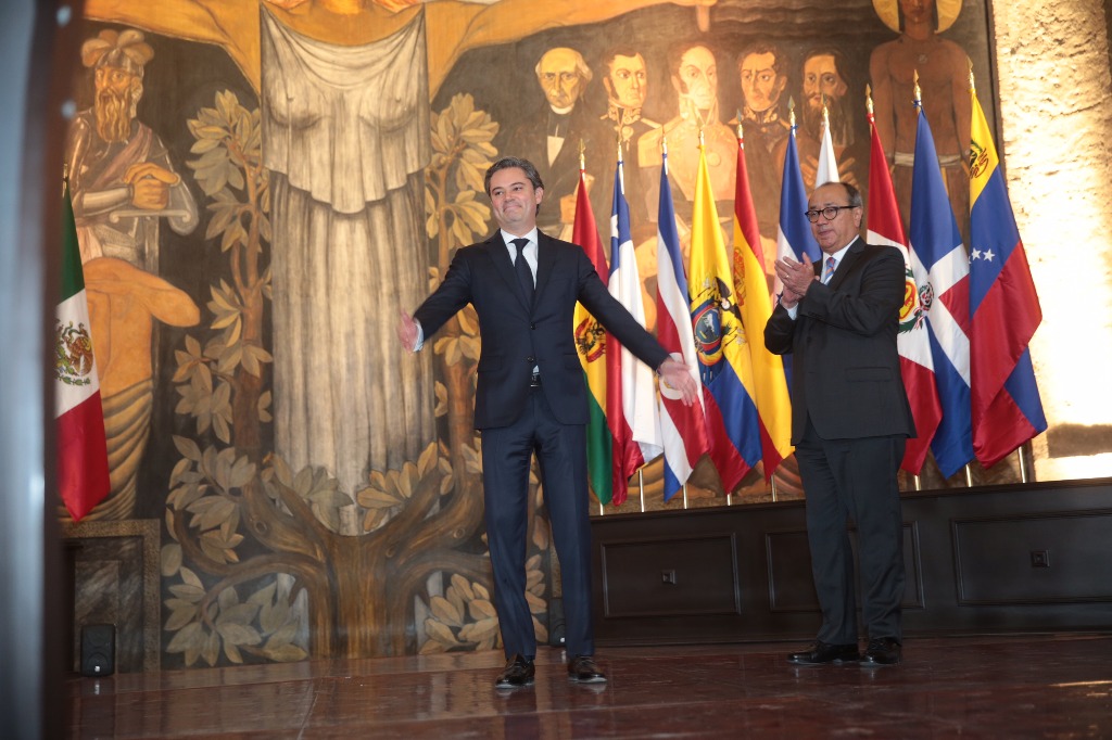 Deja Nuño pendientes en la SEP, advierte Mexicanos Primero