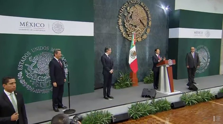 Renuncia Nuño a SEP, lo sustituye Otto Granados