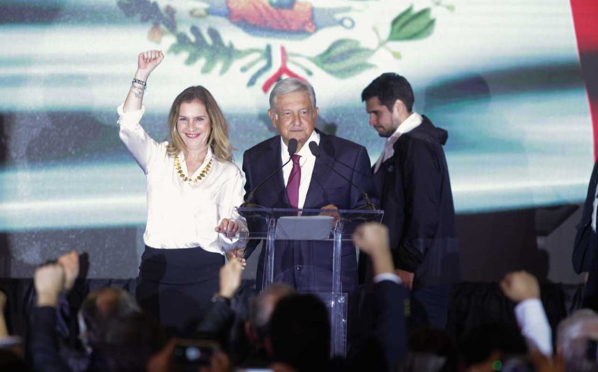 AMLO y sus propuestas en materia educativa