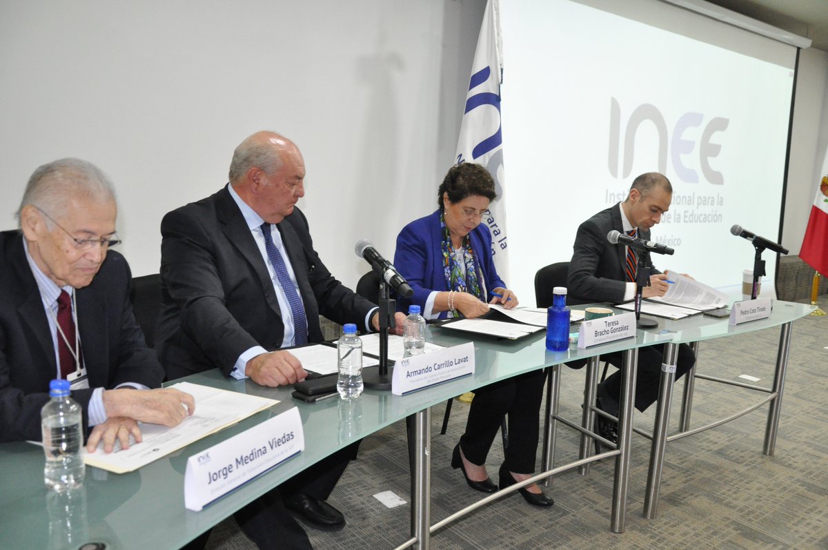 INEE, abierto al diálogo con maestros: Teresa Bracho