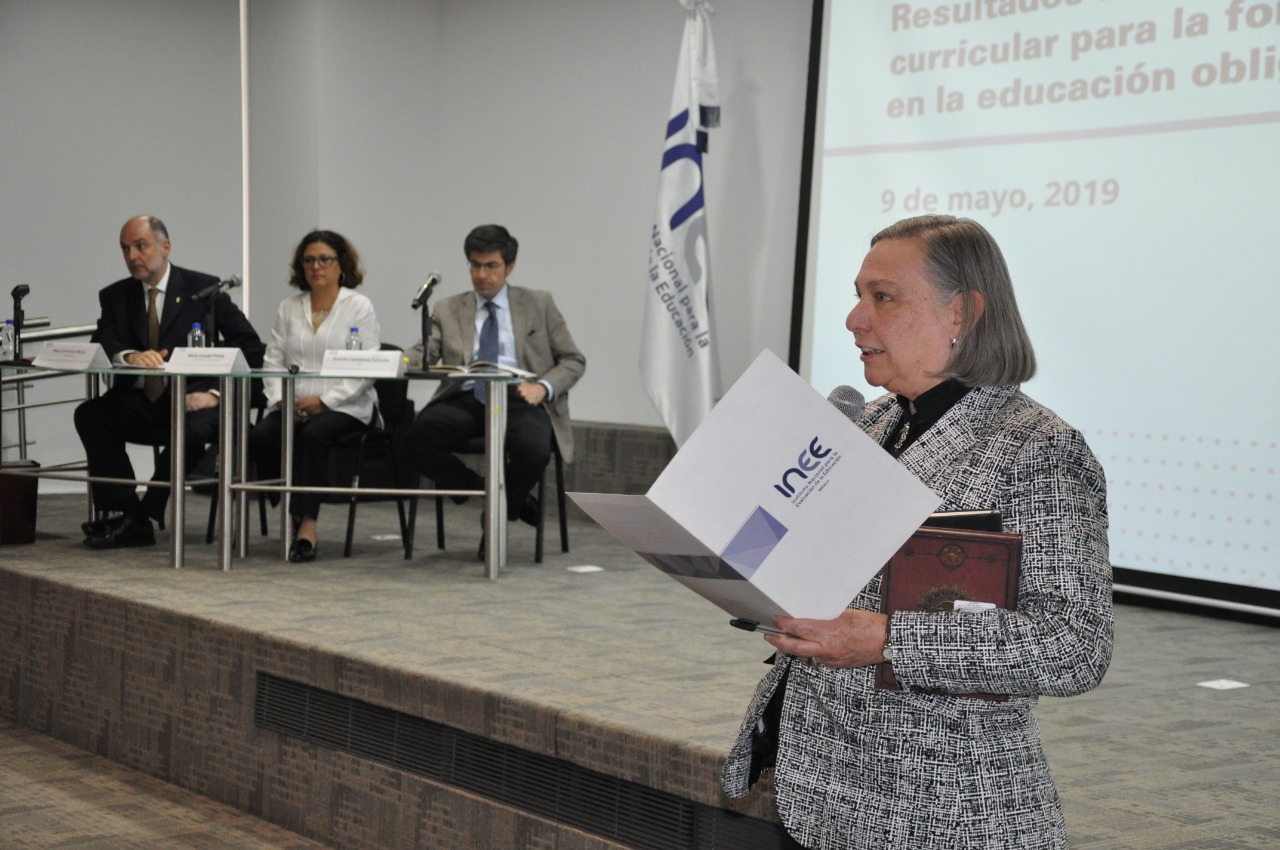 La escuela, fundamental para fortalecer la cultura democrática del país: Sylvia Schmelkes