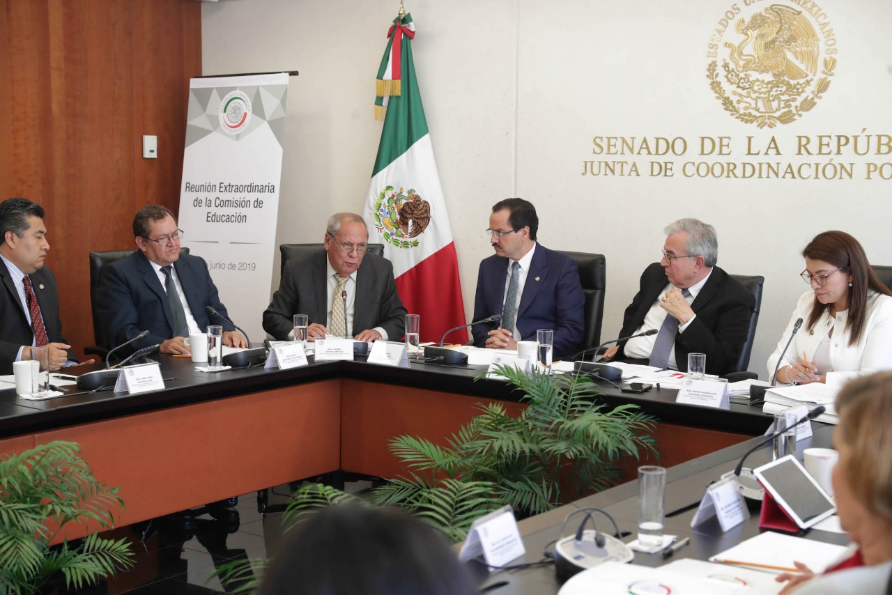 Presenta Senado lista de “idóneos” para el nuevo Organismo Educativo