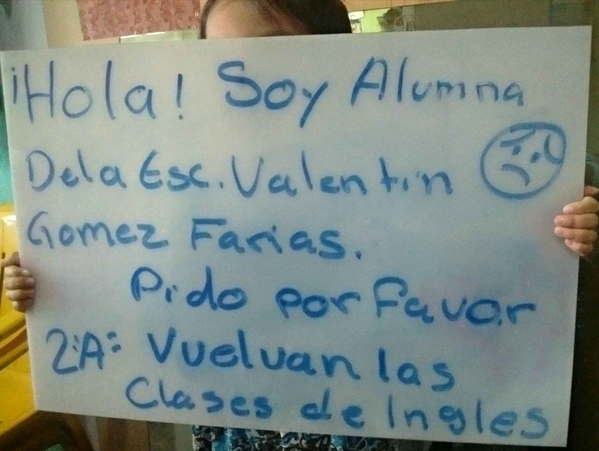 Sustituyen a maestros de inglés con plataforma digital