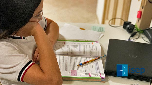 Docentes y estudiantes presentan trastornos de conducta ante educación a distancia