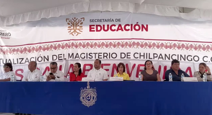 La formación docente debe contribuir a la dignificación y fortalecimiento de la escuela pública: Mejoredu